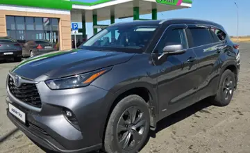 Toyota Highlander 2023 года за 22 000 000 тг. в Павлодарская область фото 1