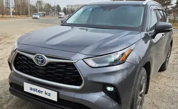 Toyota Highlander 2023 года за 22 000 000 тг. в Павлодарская область фото 2