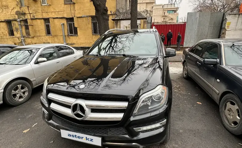 Mercedes-Benz GL-Класс 2015 года за 16 000 000 тг. в Алматы