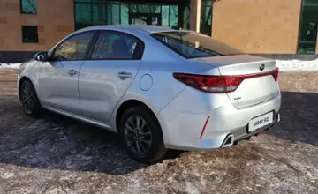 Kia Rio 2021 года за 7 500 000 тг. в Астана