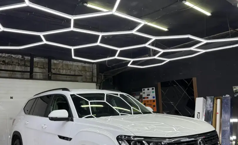 Volkswagen Teramont 2021 года за 27 000 000 тг. в Астана