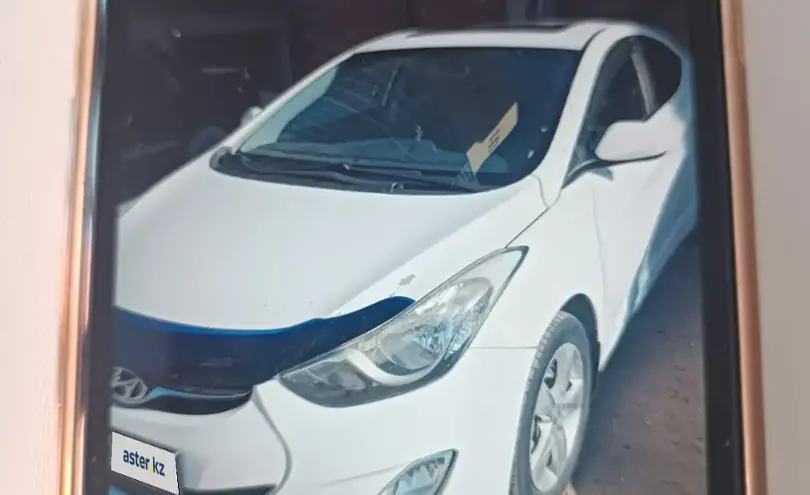 Hyundai Elantra 2013 года за 5 500 000 тг. в Астана