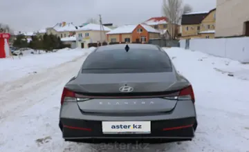 Hyundai Elantra 2023 года за 9 000 000 тг. в Астана