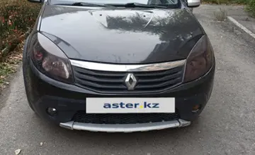 Renault Sandero 2012 года за 2 700 000 тг. в Усть-Каменогорск фото 2