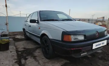 Volkswagen Passat 1992 года за 695 000 тг. в Уральск фото 3
