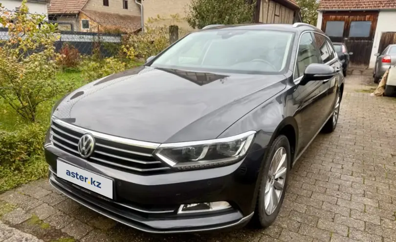 Volkswagen Passat 2019 года за 9 435 000 тг. в Алматы