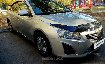 Chevrolet Cruze 2012 года за 3 150 000 тг. в Караганда фото 3