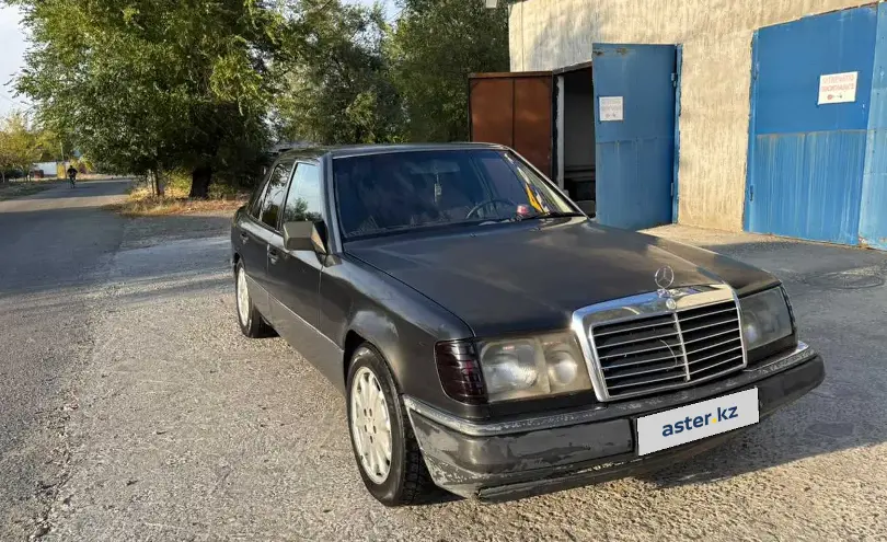 Mercedes-Benz E-Класс 1993 года за 900 000 тг. в Талдыкорган фото 2
