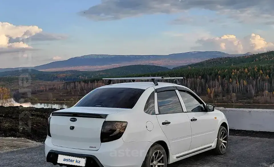 LADA (ВАЗ) Granta 2013 года за 3 000 000 тг. в Костанайская область фото 3