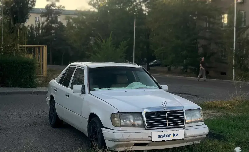 Mercedes-Benz W124 1993 года за 1 150 000 тг. в Талдыкорган фото 2