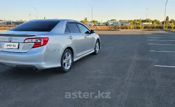 Toyota Camry 2014 года за 5 300 000 тг. в Актюбинская область фото 4