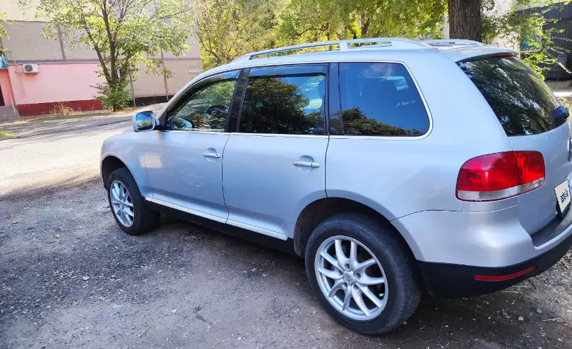 Volkswagen Touareg 2003 года за 4 000 000 тг. в Алматы фото 3