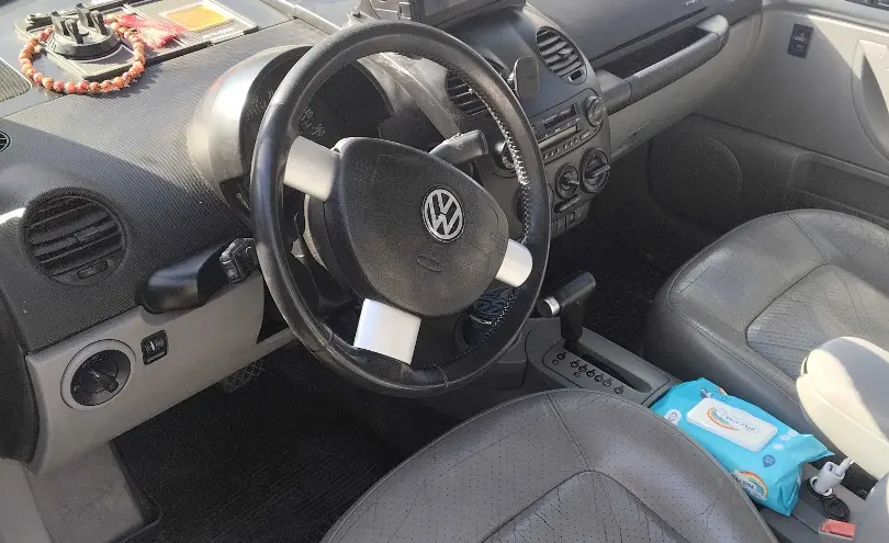 Volkswagen Beetle 2002 года за 2 000 000 тг. в Астана фото 5
