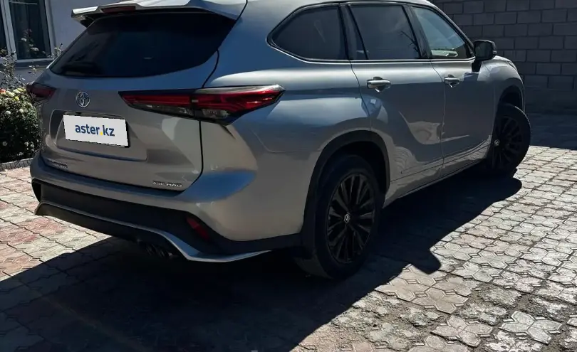 Toyota Highlander 2023 года за 25 100 000 тг. в Алматы фото 5