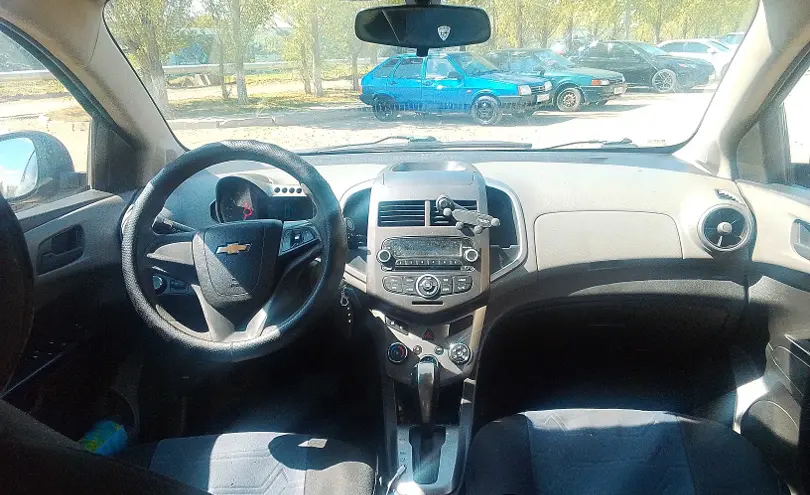 Chevrolet Aveo 2013 года за 2 600 000 тг. в Астана фото 5