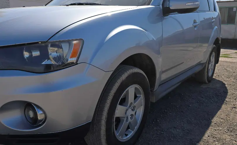 Mitsubishi Outlander 2010 года за 6 500 000 тг. в Астана фото 2