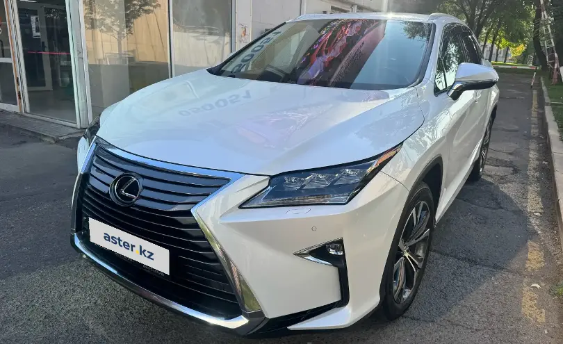Lexus RX 2018 года за 18 100 000 тг. в Алматы фото 1