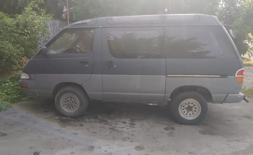 Toyota Lite Ace 1992 года за 1 000 000 тг. в Алматы фото 4