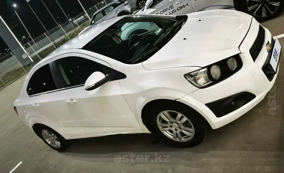 Chevrolet Aveo 2015 года за 3 400 000 тг. в Павлодар фото 3