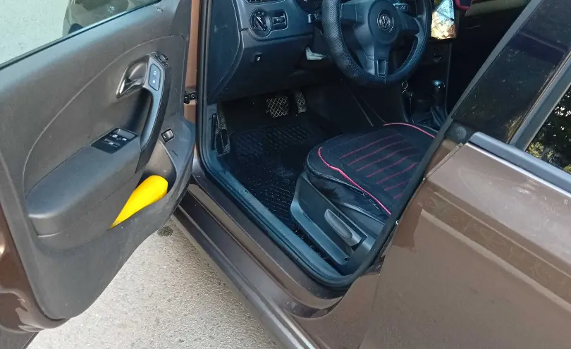 Volkswagen Polo 2015 года за 4 700 000 тг. в Кокшетау фото 4