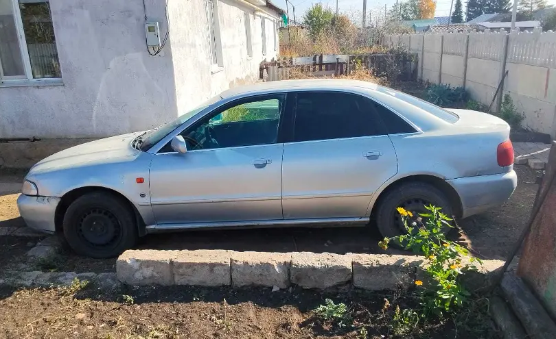 Audi A4 1996 года за 1 300 000 тг. в Актобе фото 3