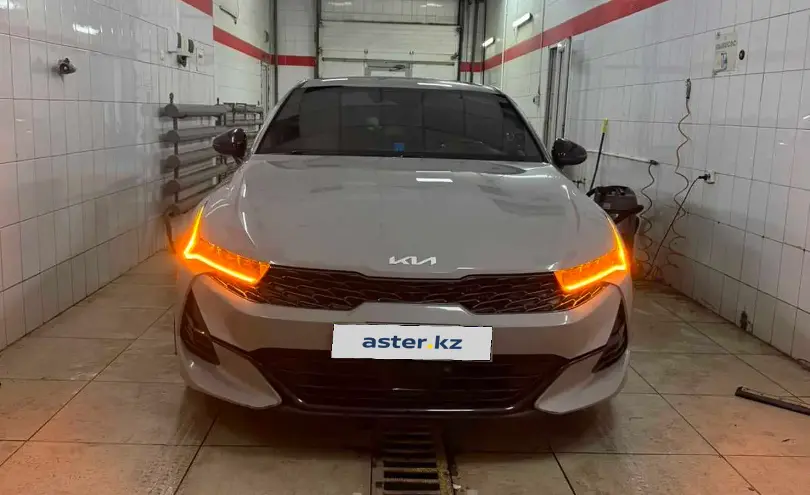 Kia K5 2022 года за 8 700 000 тг. в Павлодарская область фото 2