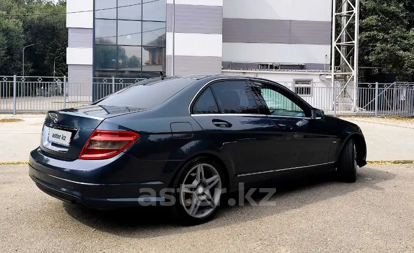 Mercedes-Benz C-Класс 2010 года за 4 900 000 тг. в Алматы фото 4