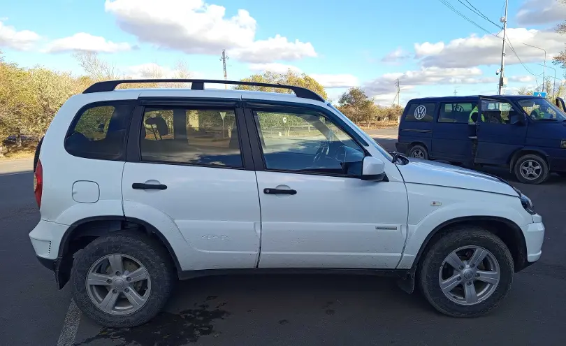 Chevrolet Niva 2015 года за 3 300 000 тг. в Карагандинская область фото 4