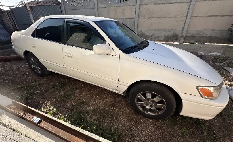 Toyota Camry 2000 года за 3 100 000 тг. в Алматы фото 4