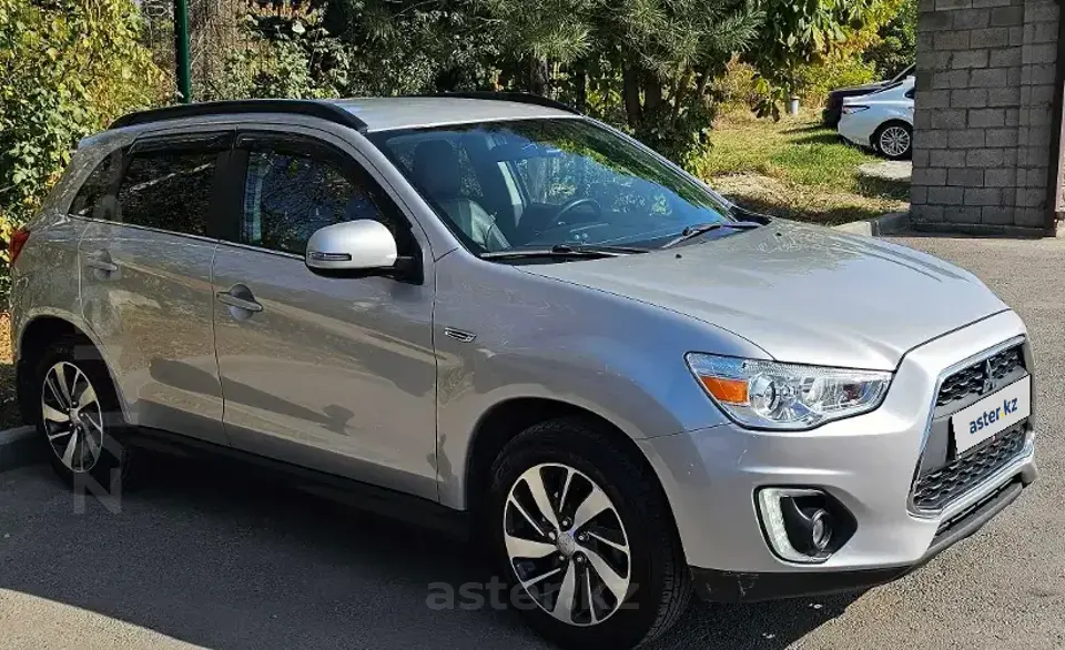 Mitsubishi ASX 2014 года за 7 000 000 тг. в Алматы фото 3