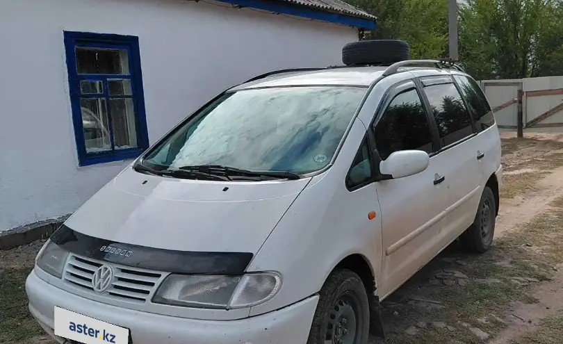Volkswagen Sharan 1997 года за 2 500 000 тг. в Актюбинская область фото 1