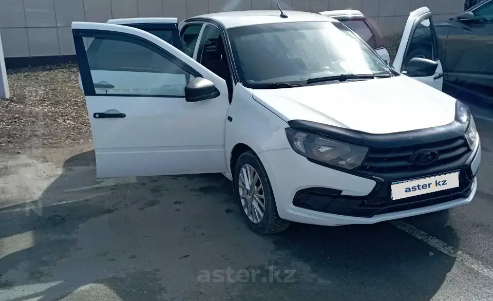LADA (ВАЗ) Granta 2019 года за 3 350 000 тг. в Кокшетау фото 3