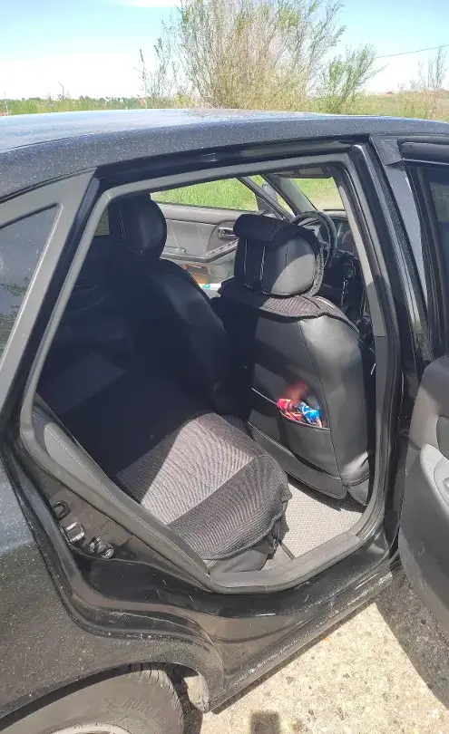 Hyundai Elantra 2003 года за 3 000 000 тг. в Восточно-Казахстанская область фото 5