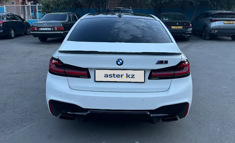 BMW 5 серии 2018 года за 17 500 000 тг. в Алматы фото 4