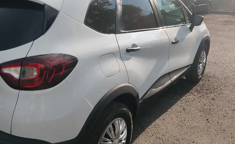 Renault Captur 2019 года за 5 450 000 тг. в Талдыкорган фото 3