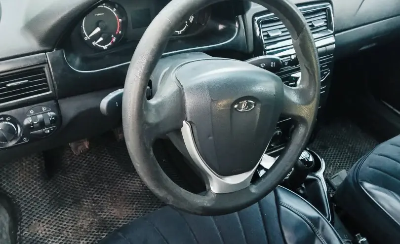 LADA (ВАЗ) Priora 2014 года за 2 200 000 тг. в Костанай фото 4