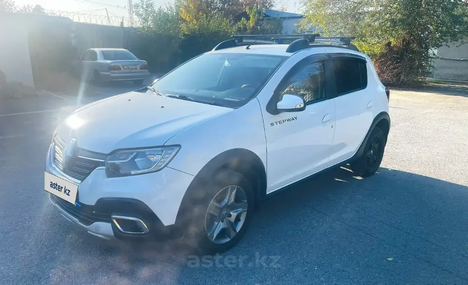 Renault Sandero 2021 года за 5 200 000 тг. в Шымкент