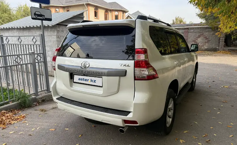 Toyota Land Cruiser Prado 2014 года за 16 700 000 тг. в Алматы фото 4