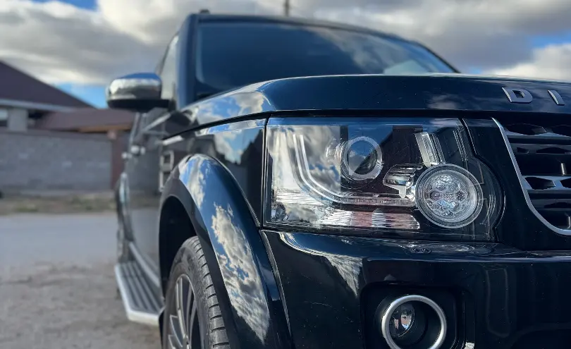 Land Rover Discovery 2016 года за 15 600 000 тг. в Астана фото 3