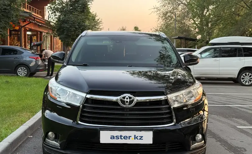 Toyota Highlander 2014 года за 15 500 000 тг. в Алматы фото 3