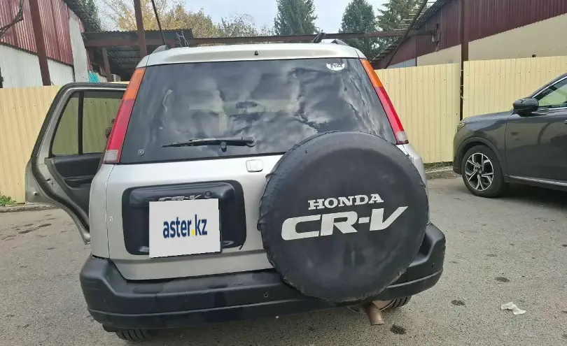 Honda CR-V 1996 года за 3 300 000 тг. в Восточно-Казахстанская область фото 4