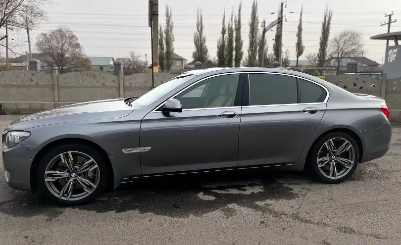 BMW 7 серии 2011 года за 9 999 999 тг. в Жамбылская область фото 2