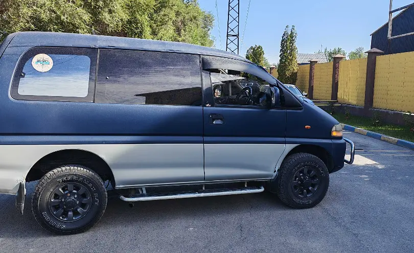Mitsubishi Delica 1995 года за 4 200 000 тг. в Алматы фото 3