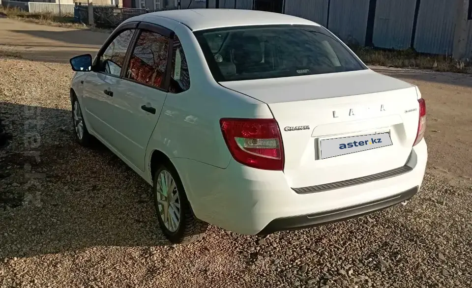 LADA (ВАЗ) Granta 2019 года за 3 350 000 тг. в Кокшетау фото 5