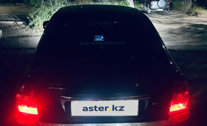 LADA (ВАЗ) Priora 2008 года за 1 000 000 тг. в Актюбинская область фото 3
