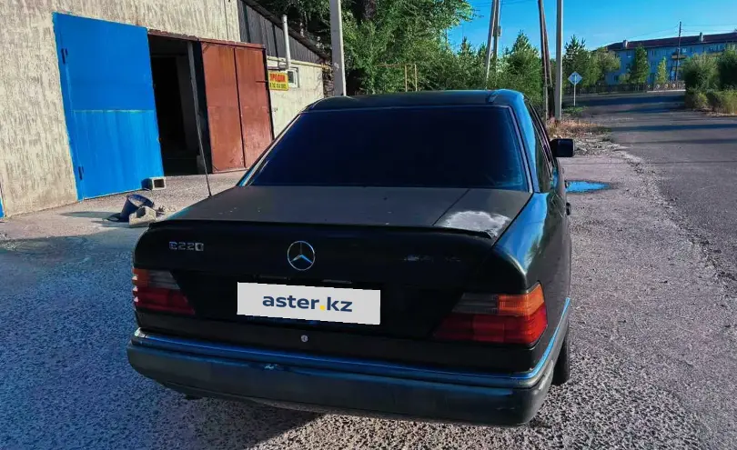Mercedes-Benz E-Класс 1993 года за 900 000 тг. в Талдыкорган фото 4