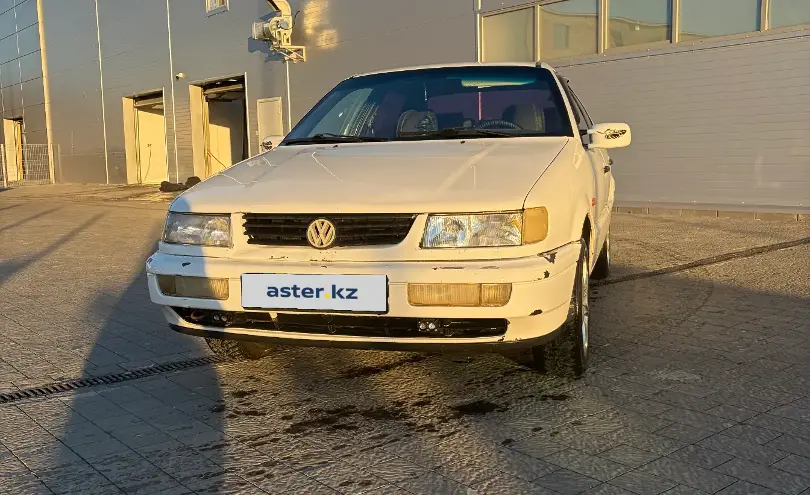 Volkswagen Passat 1995 года за 1 100 000 тг. в Актобе фото 1