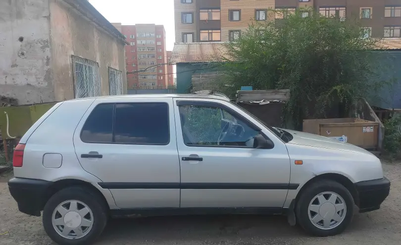 Volkswagen Golf 1993 года за 1 100 000 тг. в Кокшетау фото 2