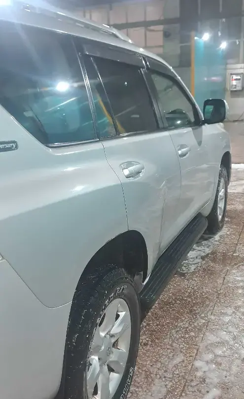 Toyota Land Cruiser Prado 2011 года за 13 500 000 тг. в Астана фото 2