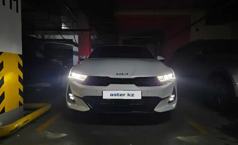 Kia K5 2023 года за 14 300 000 тг. в Алматы фото 3